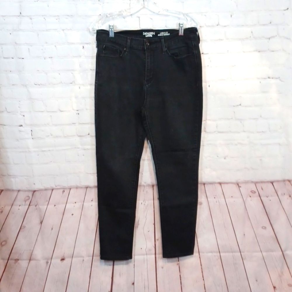 Levi High Waist Black Denim Embroidery  Straight Leg  Jeans   12 L